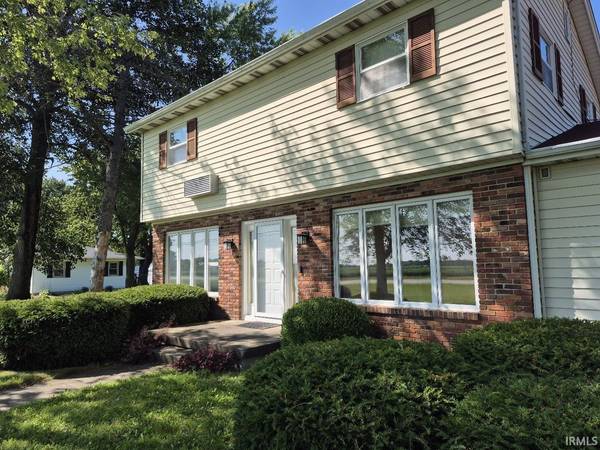 8866 W Delphi Pike HWY, Converse, IN 46919