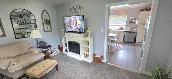 507 W Oak ST, Bicknell, IN 47512