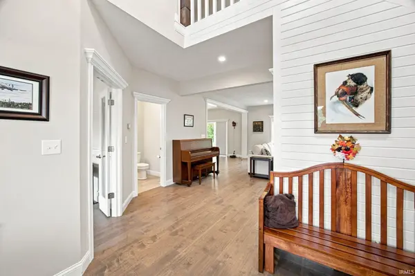 1073 Chesapeake Pointe DR, Lafayette, IN 47909
