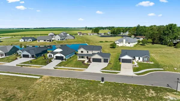 3961 Beryl PL, Woodburn, IN 46797