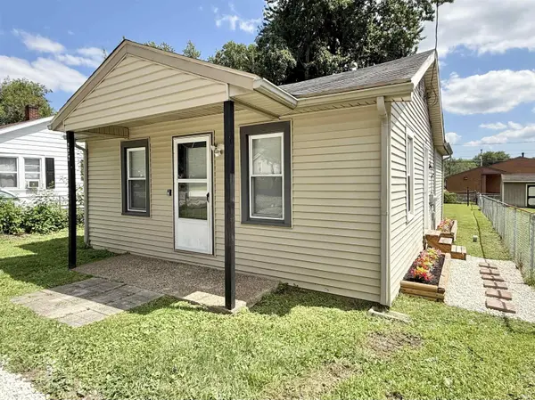 222 W Adams AVE, Chandler, IN 47610-9709