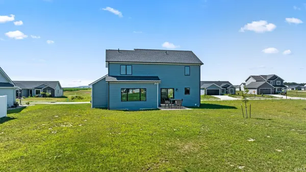 22415 Peridot RUN, Woodburn, IN 46797