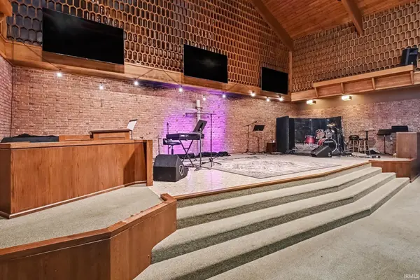 431 S 3rd ST, Elkhart, IN 46516