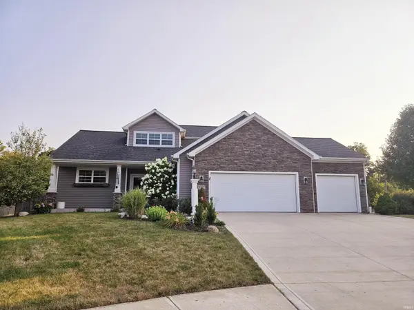 10017 Banbury CT, Fort Wayne, IN 46818-8412