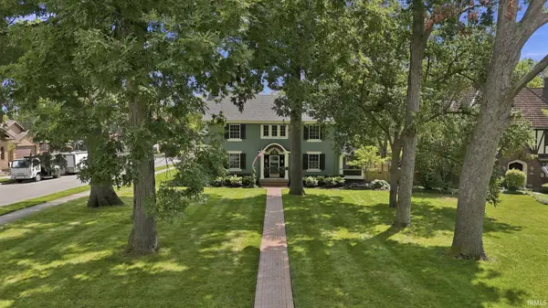 2020 Forest Park BLVD, Fort Wayne, IN 46805-4524
