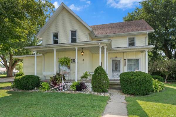 209 Bristol AVE, Middlebury, IN 46540