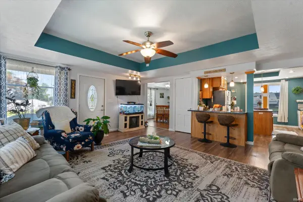 209 Bristol AVE, Middlebury, IN 46540