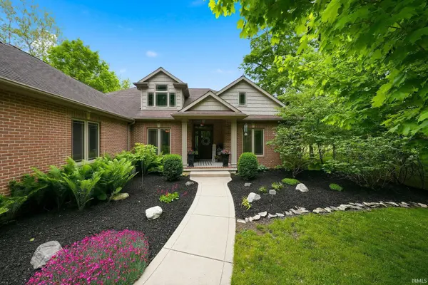 8630 N 000th RD, Decatur, IN 46733