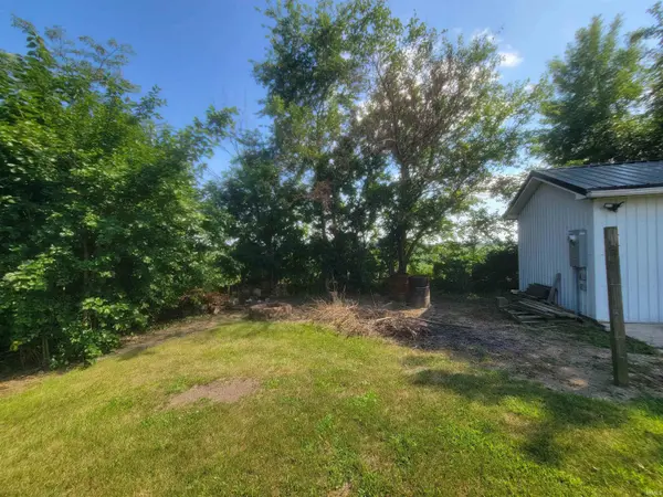 1241 E Highway 26 ***, Portland, IN 47371