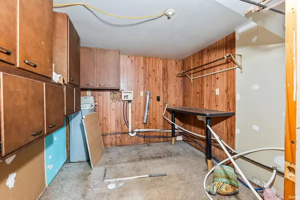 1858 W Auburn DR, Auburn, IN 46706-3340