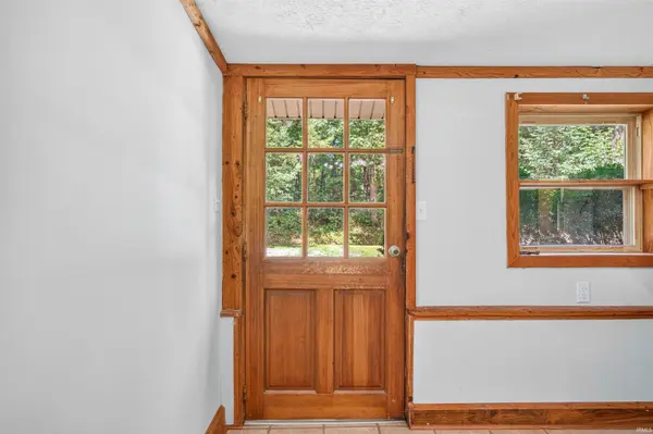 3851 Plum Creek RD, Nashville, IN 47448