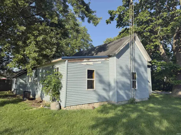 524 S Franklin ST, Dunkirk, IN 47336