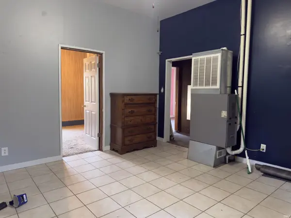 524 S Franklin ST, Dunkirk, IN 47336