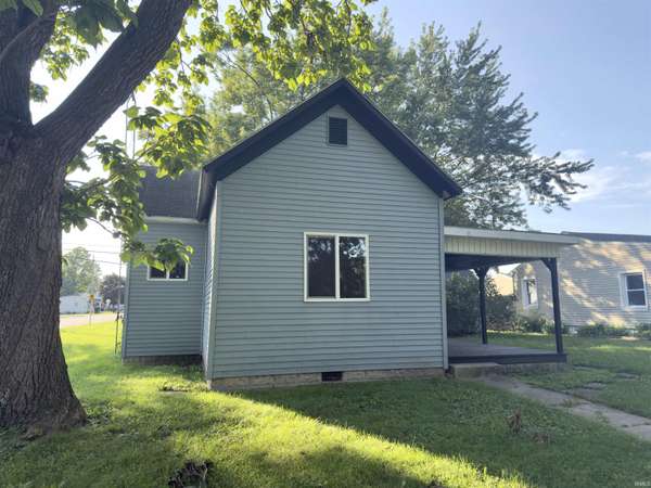 524 S Franklin ST, Dunkirk, IN 47336