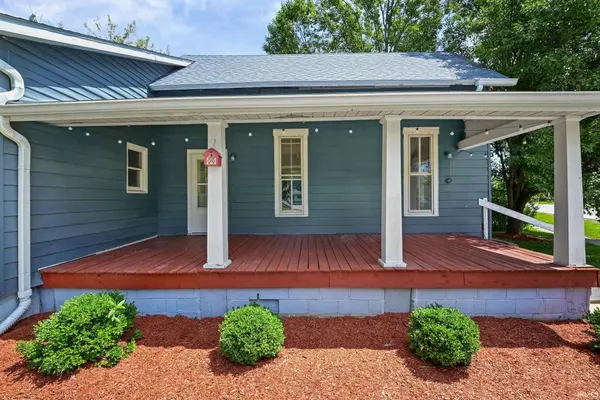 210 W Jackson ST, Mulberry, IN 46058