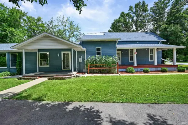 210 W Jackson ST, Mulberry, IN 46058