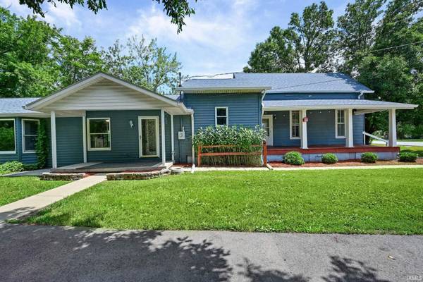 210 W Jackson ST, Mulberry, IN 46058