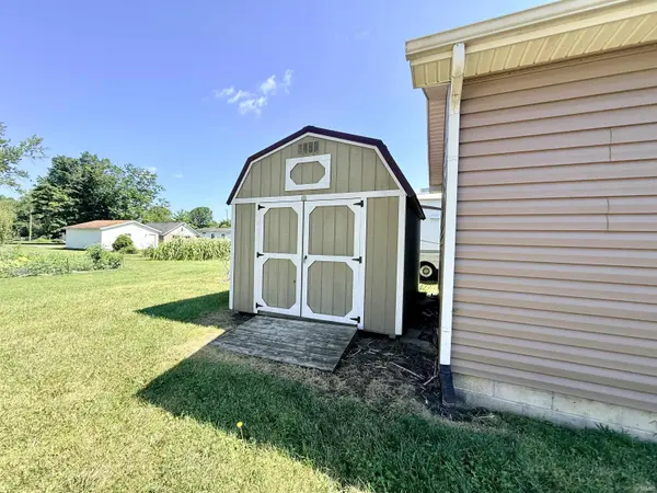 9302 White ST, Clarks Hill, IN 47930