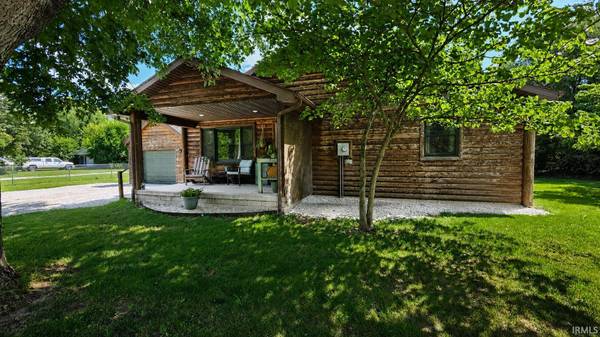 104 E Indiana AVE, Hamlet, IN 46532