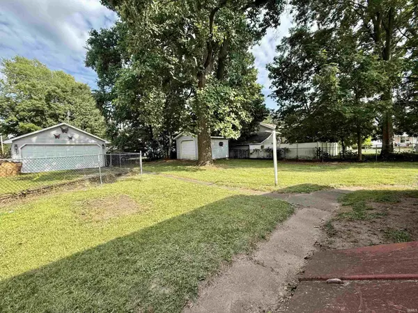 117 S Sherman ST, Warsaw, IN 46580