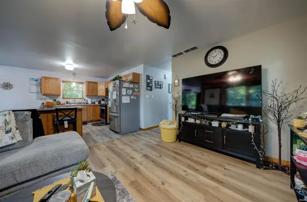428 S 10th ST, Rockport, IN 47635