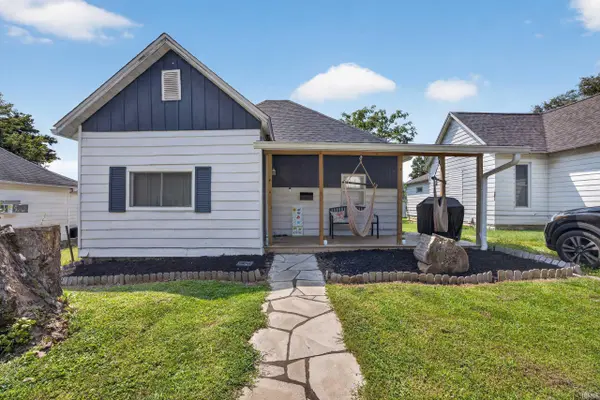 617 S 8th ST, Mitchell, IN 47446