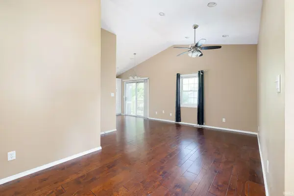 3874 S Laurel CT, Bloomington, IN 47401