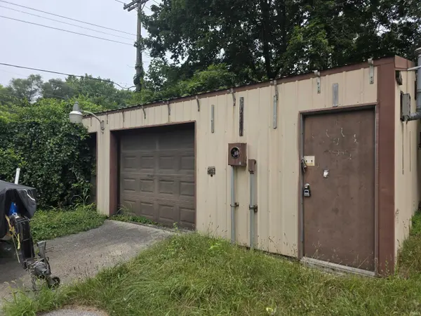 3222 York ST, Mishawaka, IN 46544-3730