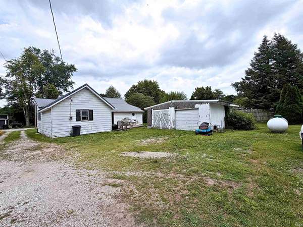 104 E Main ST, Darlington, IN 47940