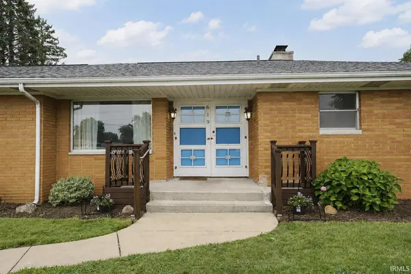 619 W 13th ST, Mishawaka, IN 46544