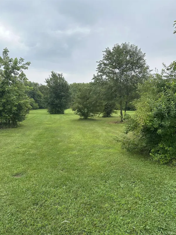 11877 N 600 W ***, Demotte, IN 46310