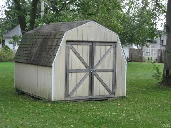 1221 ADAMS ST, Decatur, IN 46733