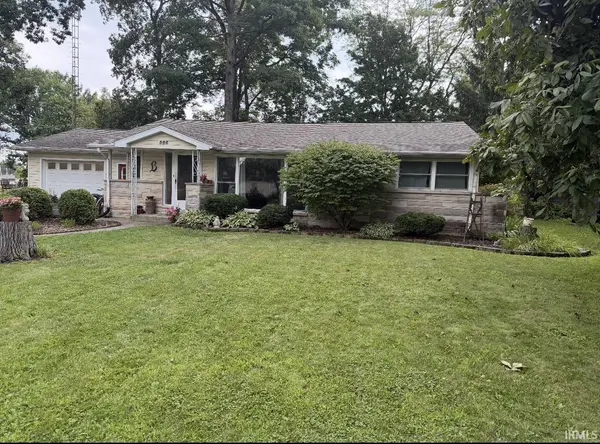 566 Sherwayne DR, Berne, IN 46711