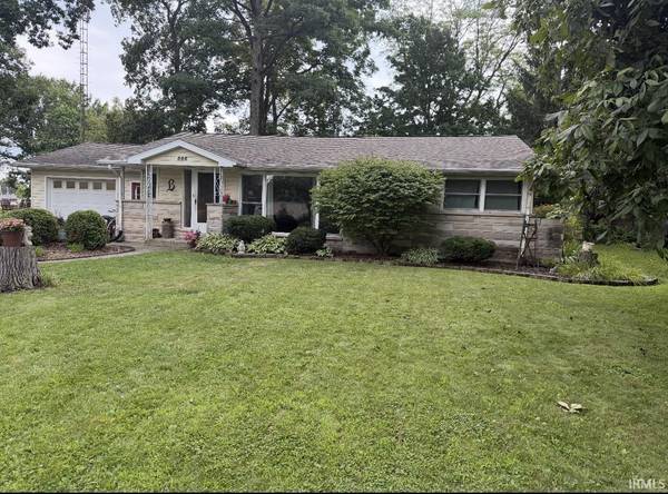 566 Sherwayne DR, Berne, IN 46711