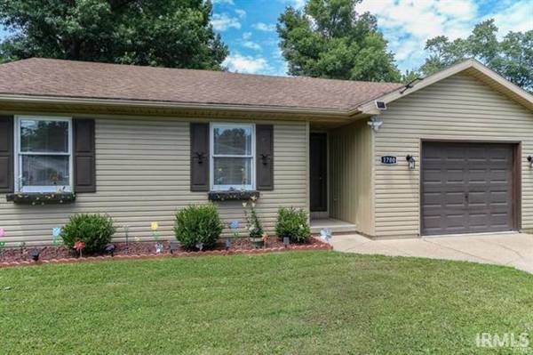 1700 Zoar AVE, Evansville, IN 47714