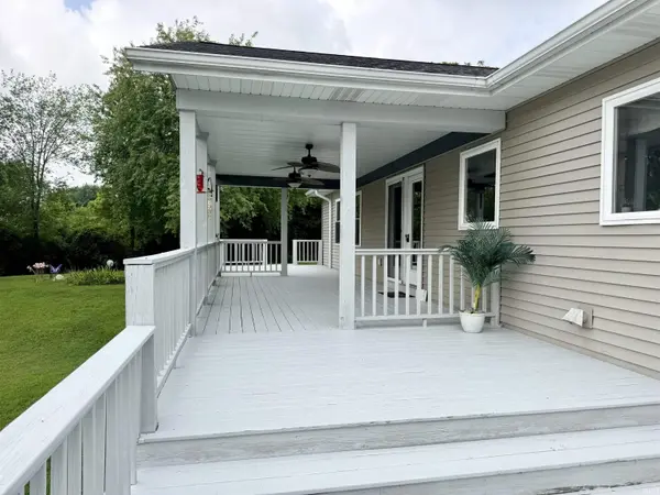 201 Janeway DR, Veedersburg, IN 47987-8553