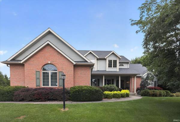 50676 Lakeside DR, Granger, IN 46530-4931