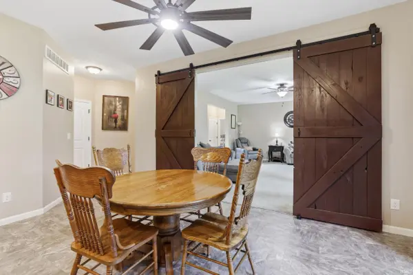 7243 N Red Hill RD, Ellettsville, IN 47429