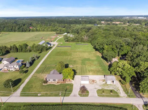 5812 County Road 29 RD, Auburn, IN 46706-9609