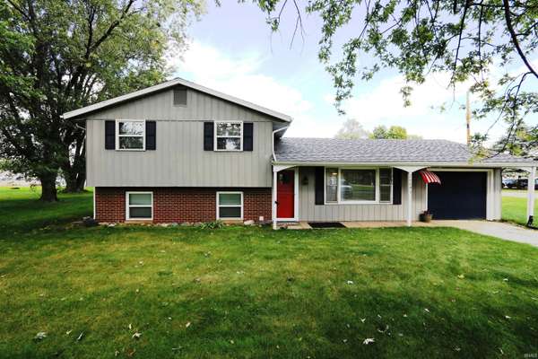 28895 Danielson DR, Elkhart, IN 46514