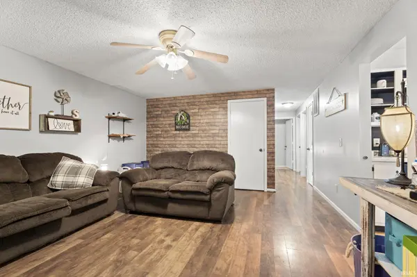 425 Arrowhead CT, Columbia City, IN 46725