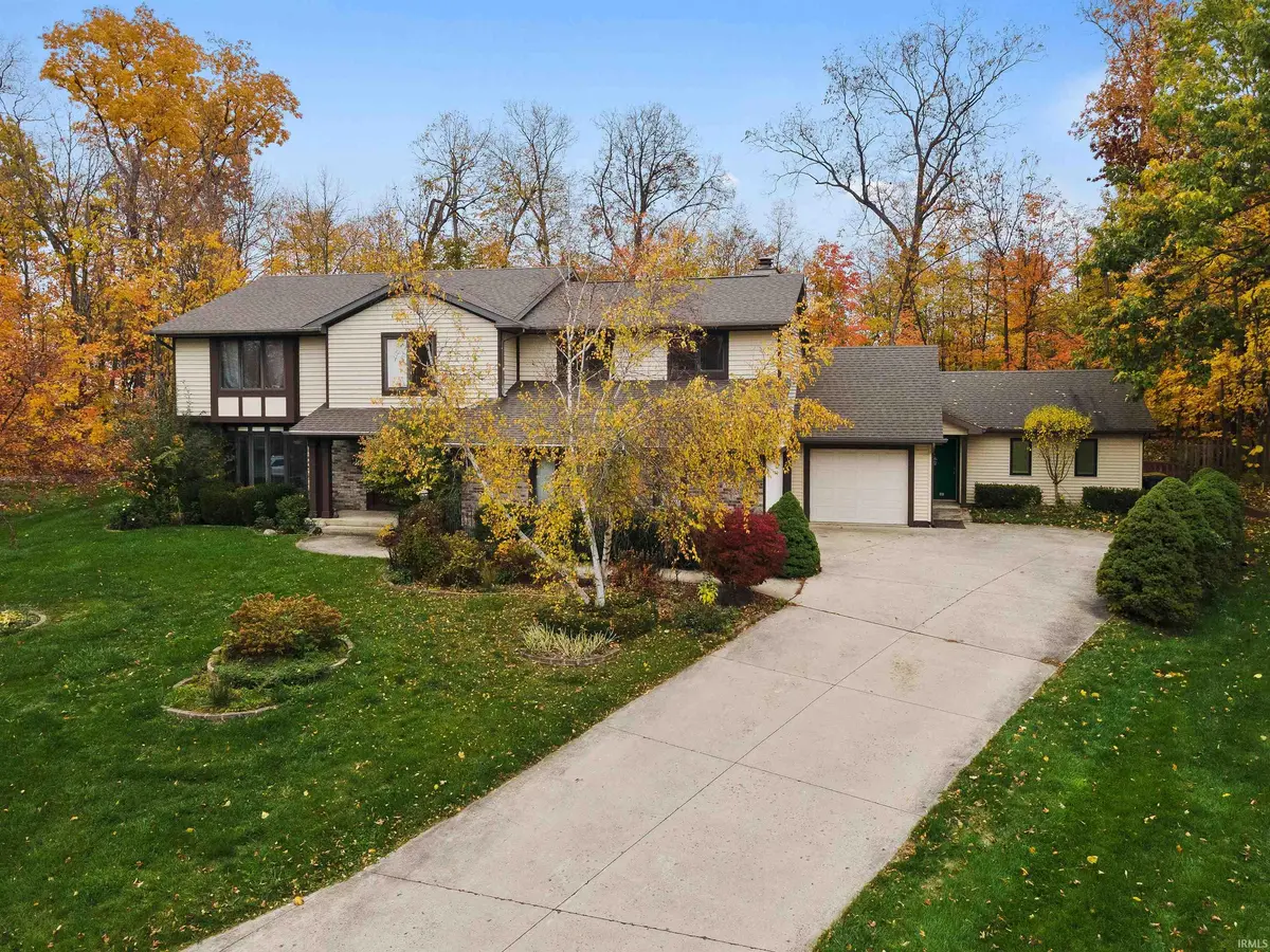 1825 Thicket CT, Fort Wayne, IN 46814-9346