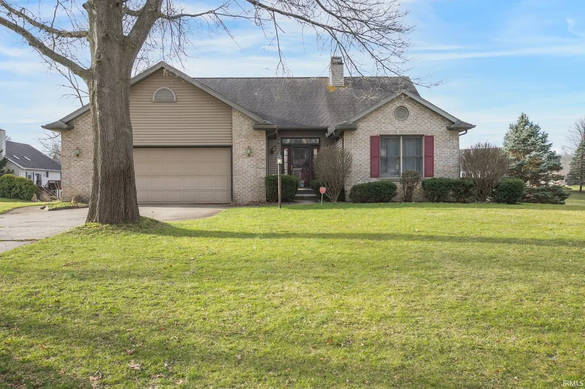 30086 N Cobus DR, Elkhart, IN 46514