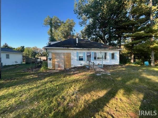 3163 Plymouth Laporte TRL, Walkerton, IN 46574-8236