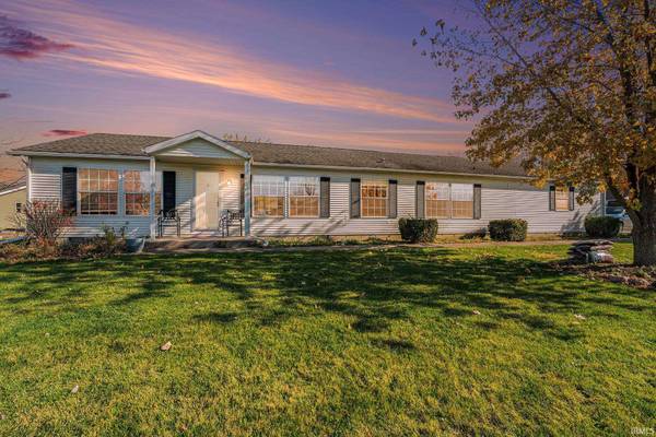 701 Angies WAY, Nappanee, IN 46550