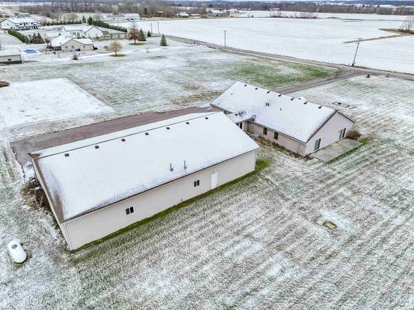 1303 N 450 E ***, Columbia City, IN 46725