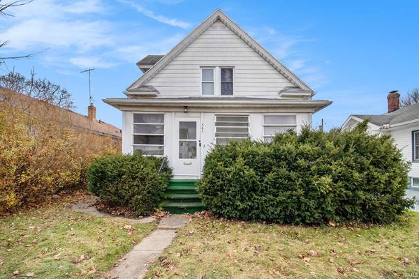 307 W 9Th ST, Mishawaka, IN 46544-5126