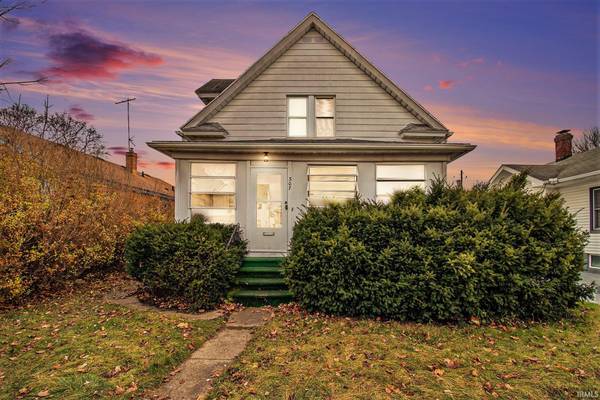 307 W 9Th ST, Mishawaka, IN 46544-5126