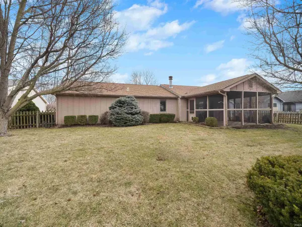 3903 Willshire Estates DR, Fort Wayne, IN 46815-5333