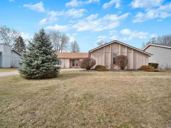 3903 Willshire Estates DR, Fort Wayne, IN 46815-5333